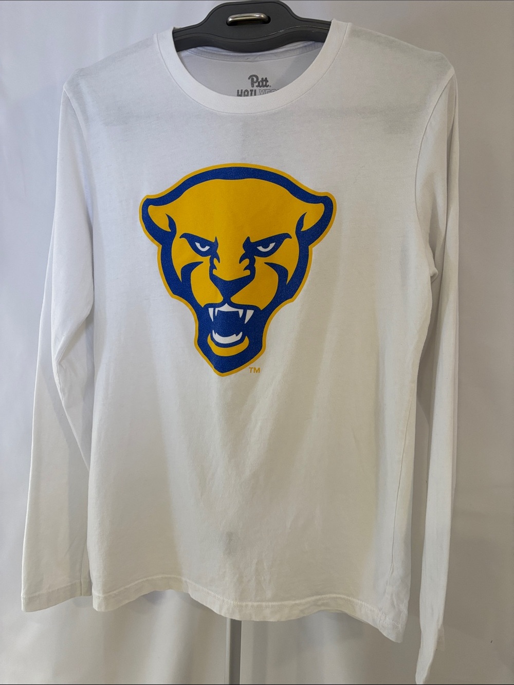 Pitt White Long-Sleeve Graphic Tee with Yellow & Blue Panther Ladies Small Unisx